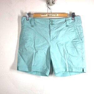 Caslon Aqua Shorts, Size 8